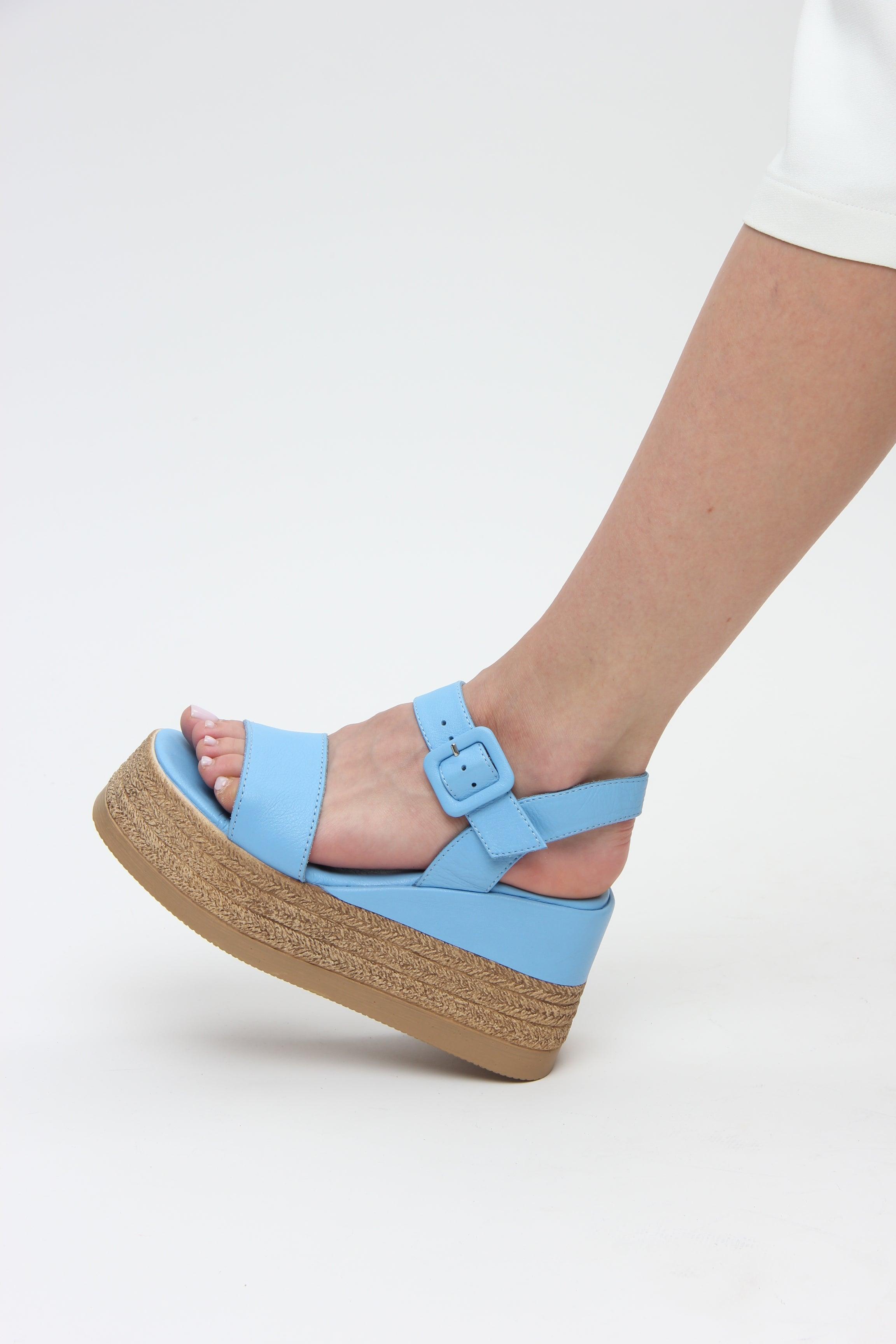 Venetia Blue