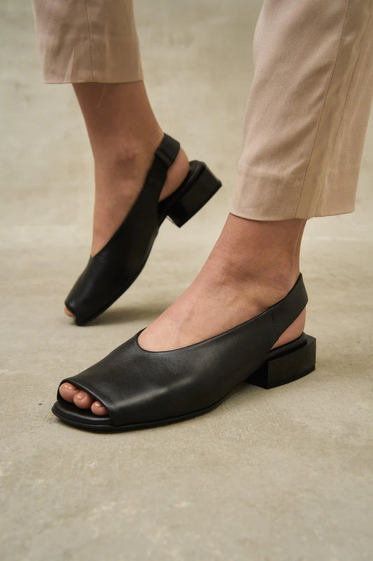 Gloss Block + Ediza Black