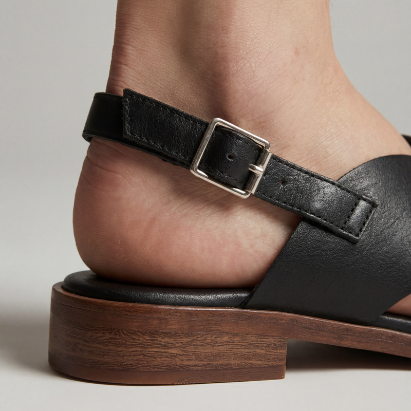 Lonza Bergen Black ( USD$165.00 ) - premium women's shoes on Lonza Bergen Black ( USD$165.00 ) - premium women's shoes on