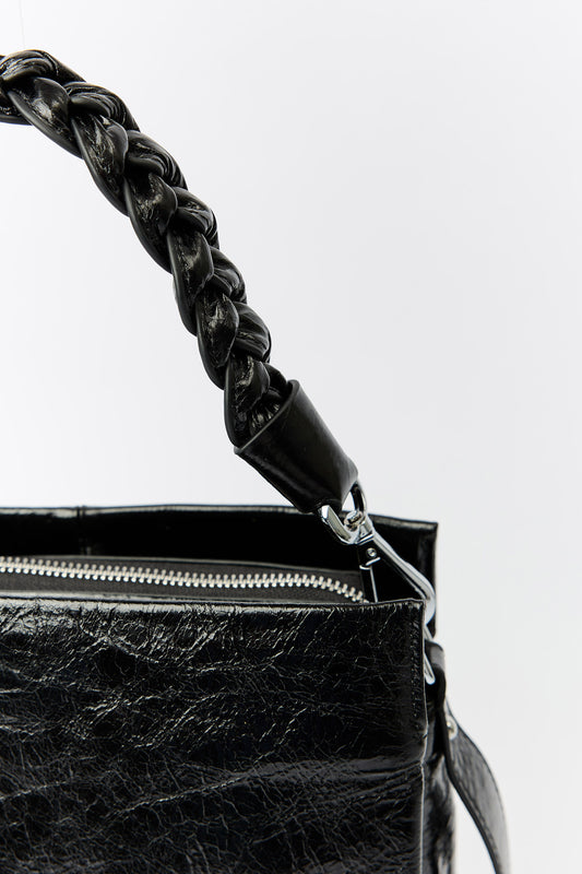 Solia Black