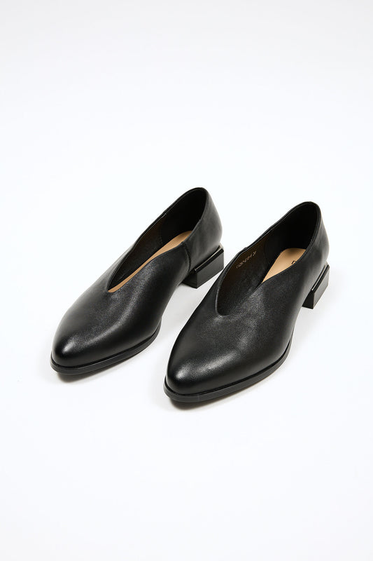 Milas Black