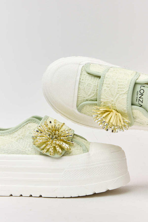 Curla Green