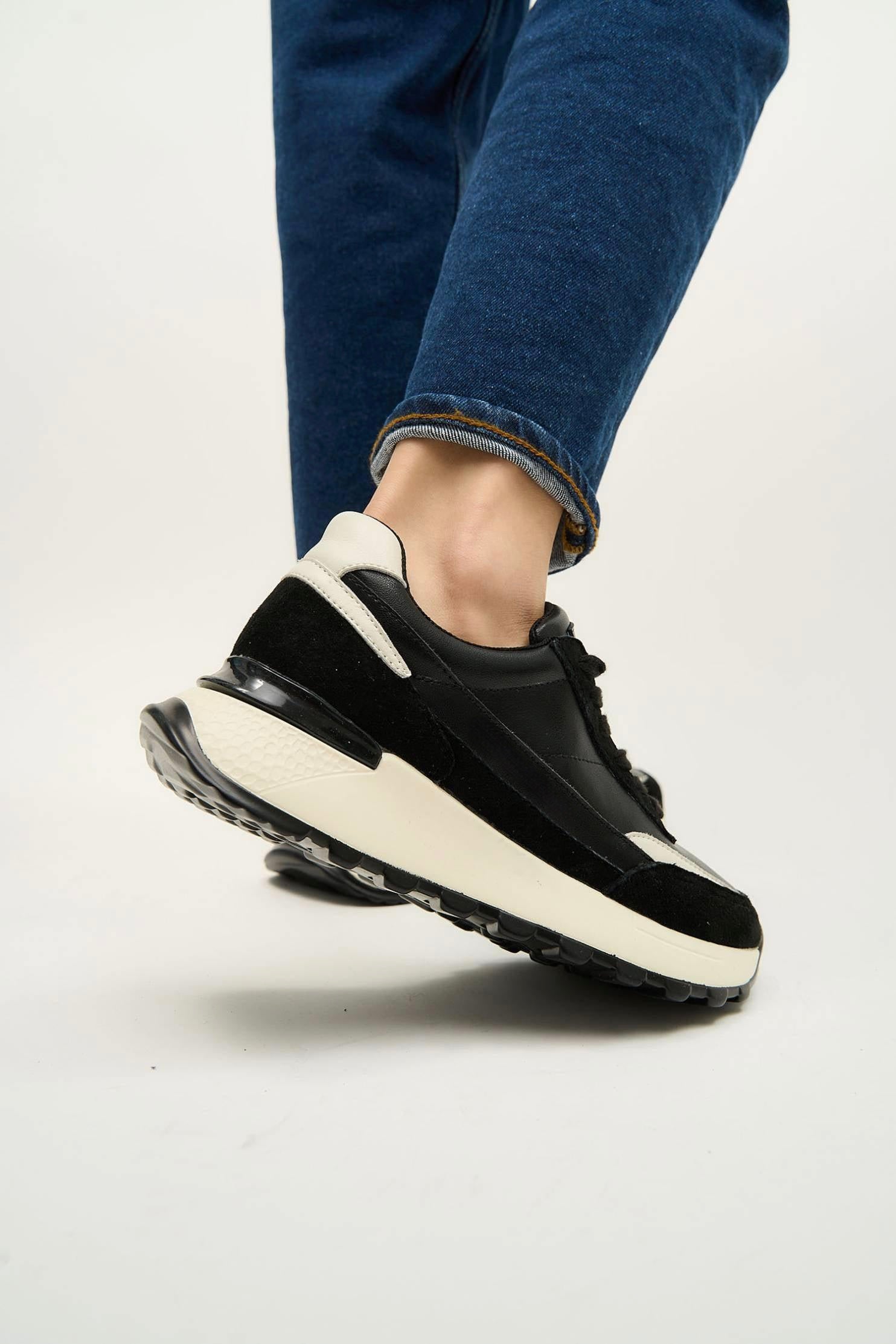 Lonza KissKitty Black ( USD$132.00 ) - premium women's shoes on
