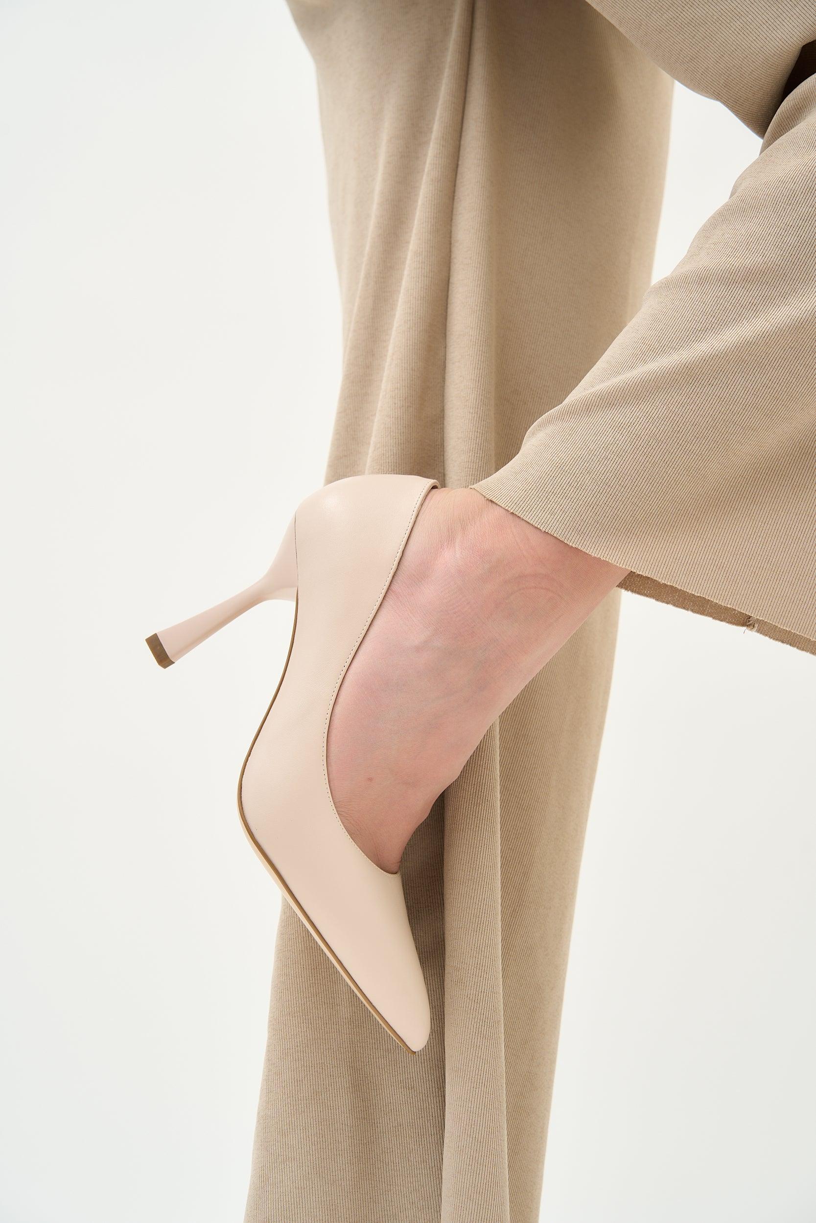 Dani Beige