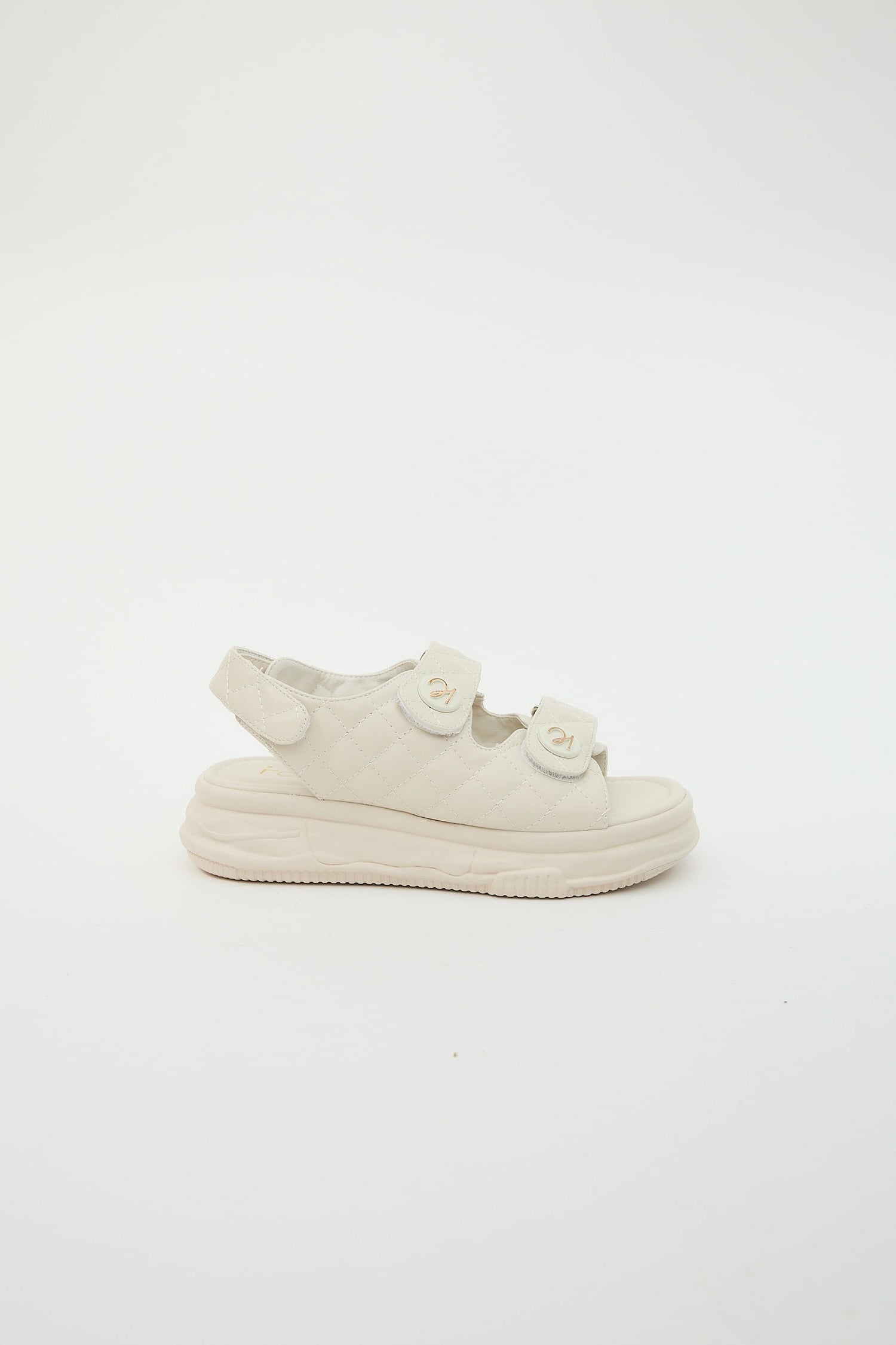 Adela Shell Sandals