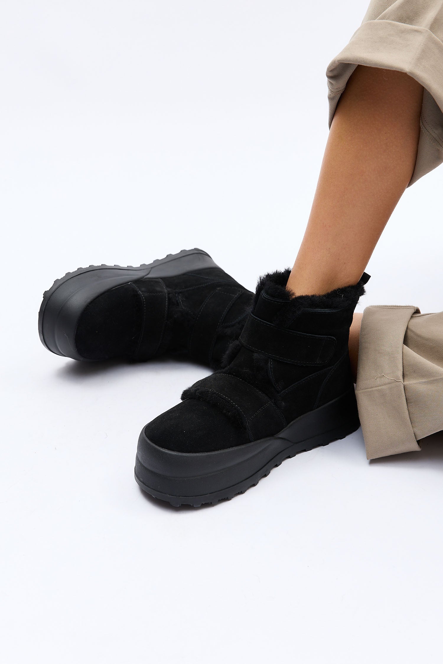 Lonza Temi Black ( USD$144.00 ) - premium women's shoes on