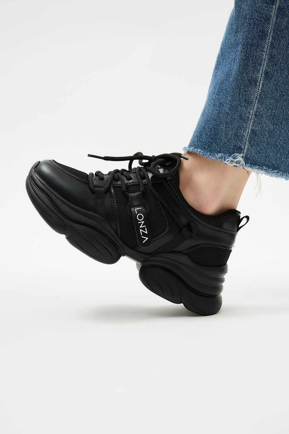 moerdeng sneakers