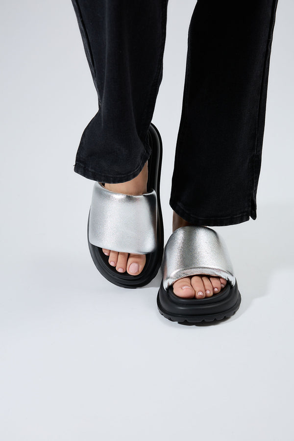 Lola Silver