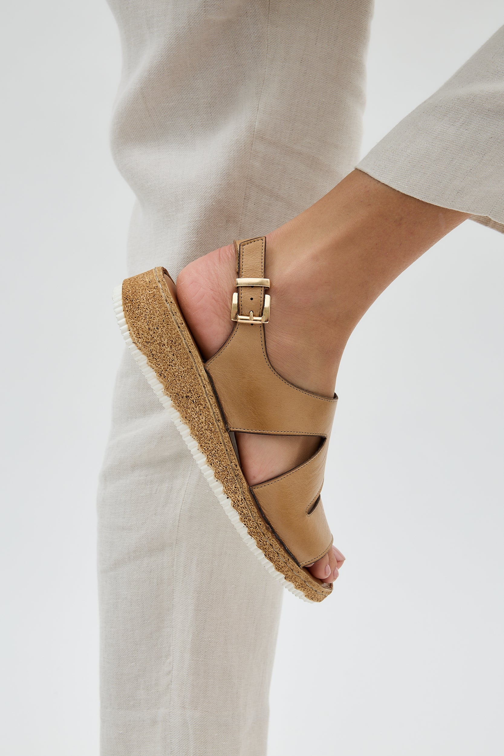 Gina Apricot