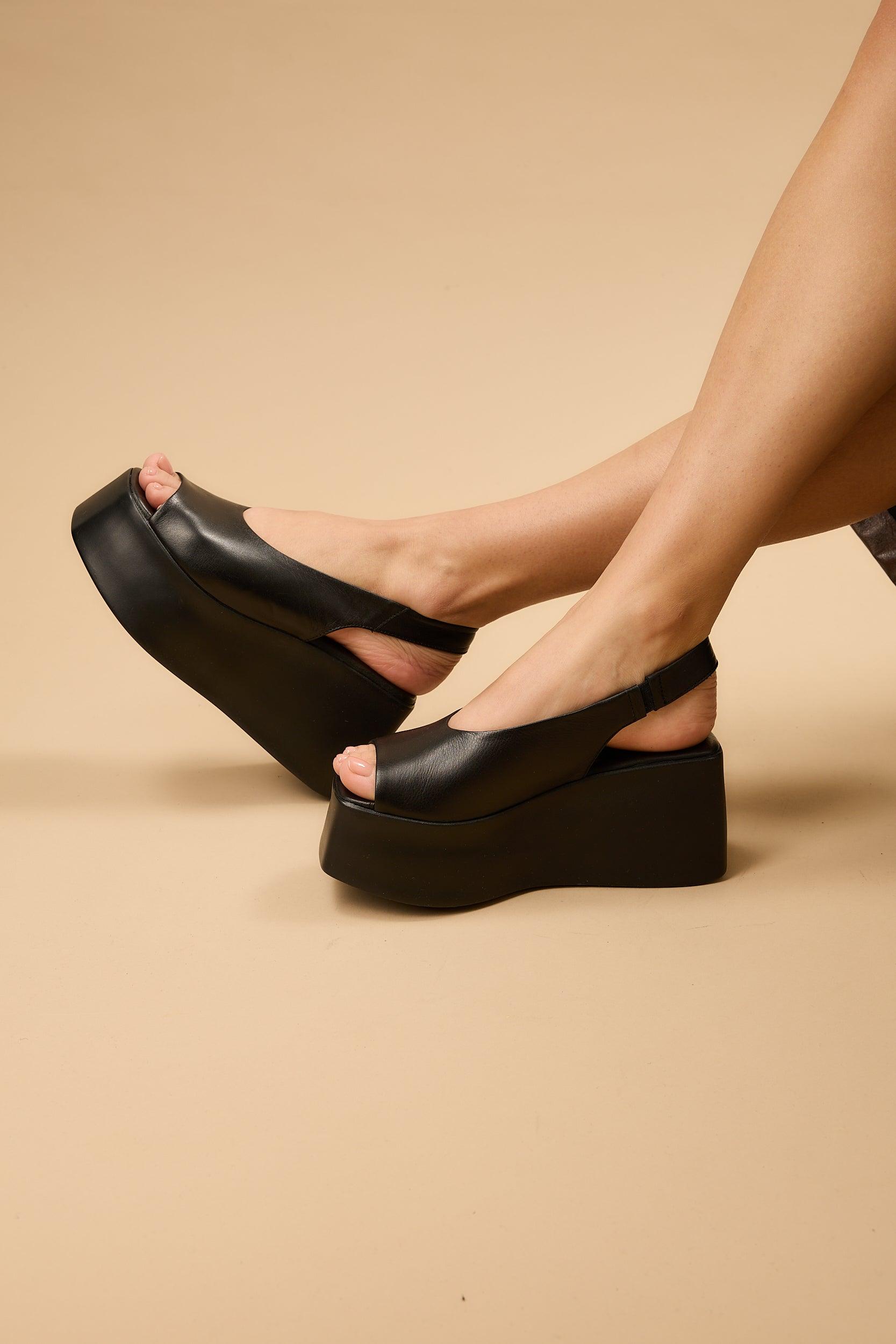 Lonza Ariadne Black ( USD$162.00 ) - premium women's shoes on