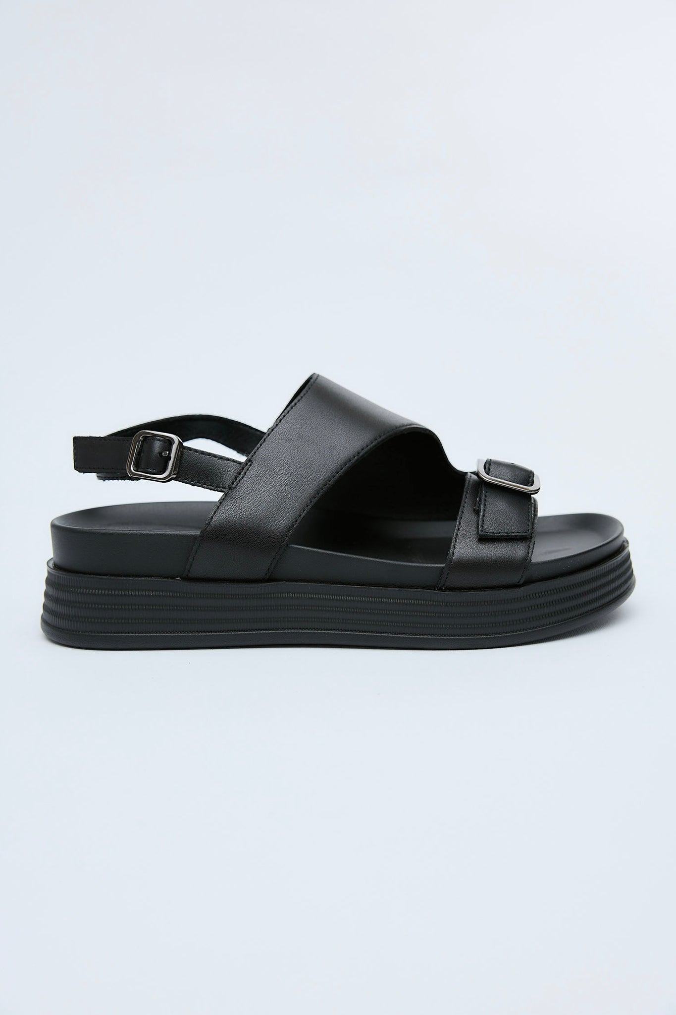 Aloura Black