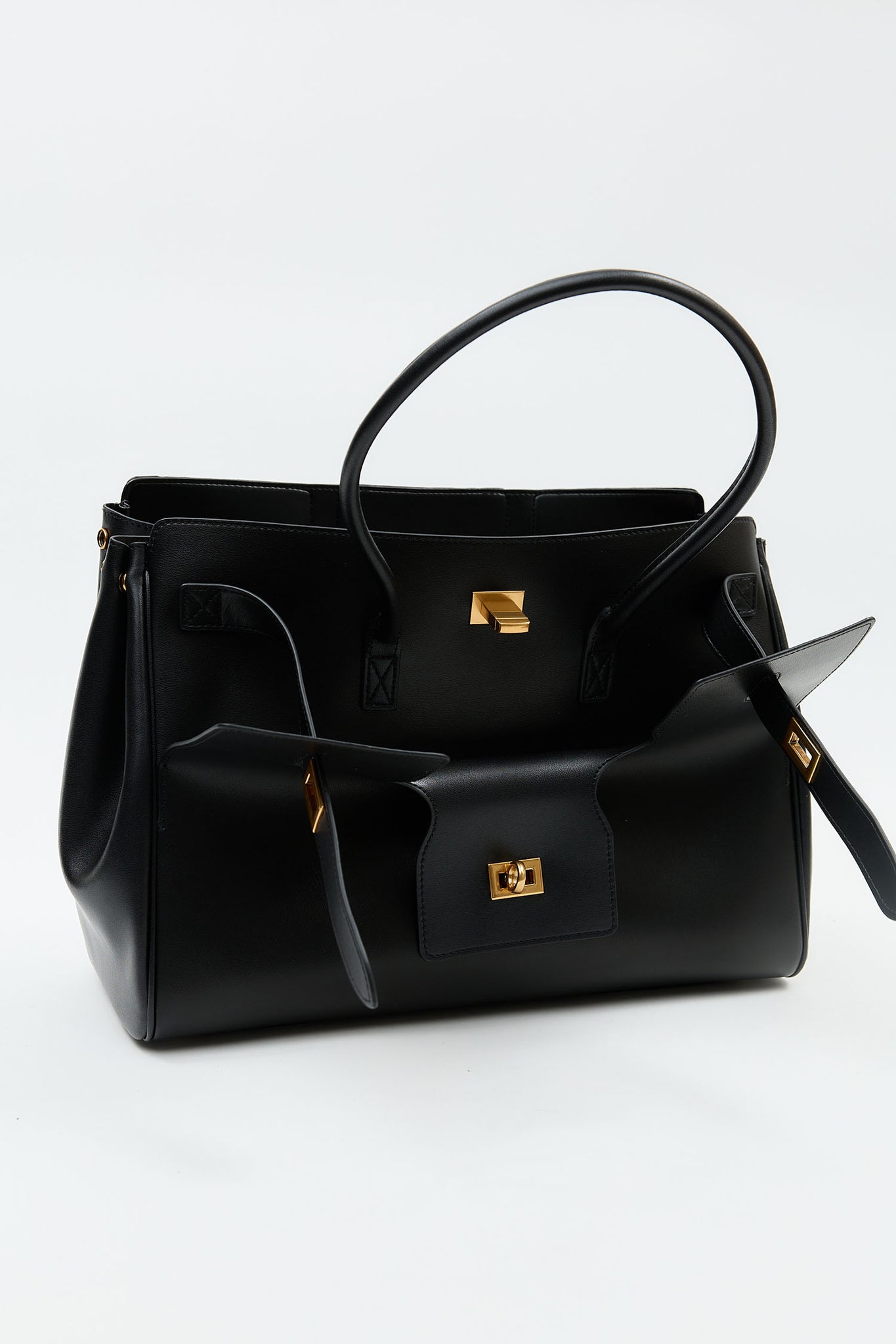 Bellavante Black Lak