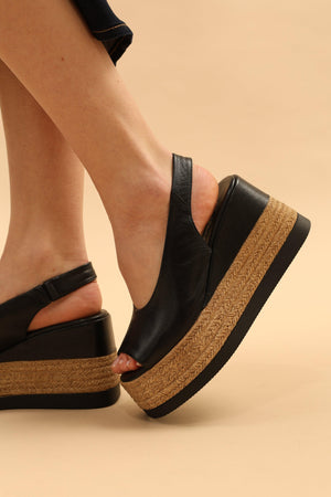 Agnesa Black