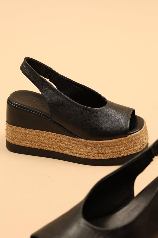 Agnesa Black