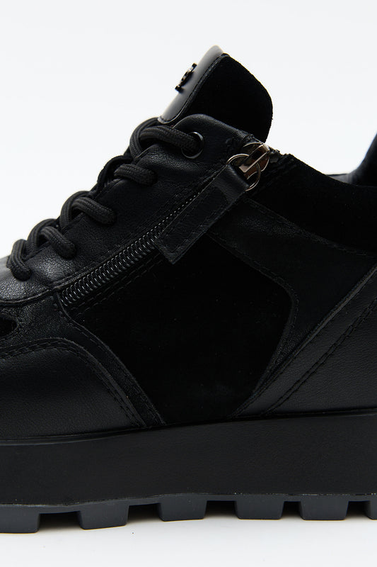 Brumelle Black