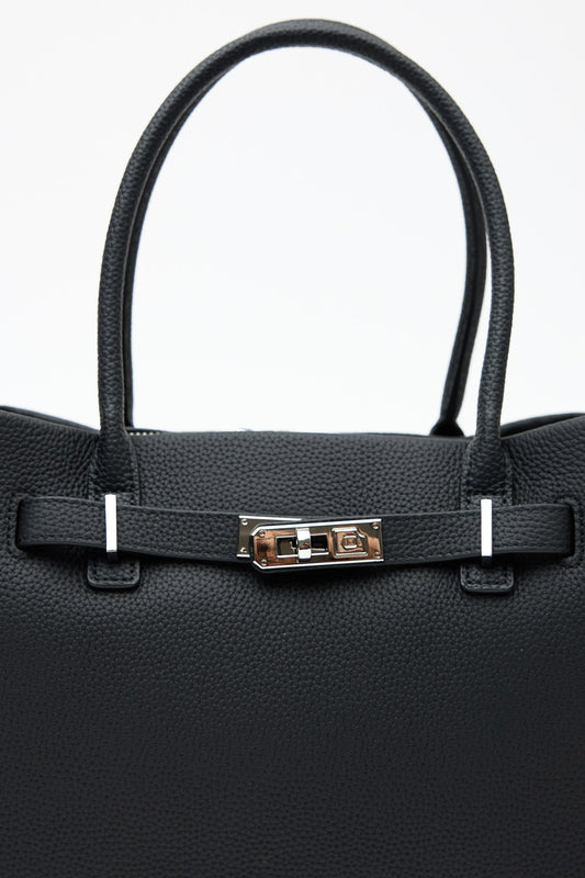 Polia Black