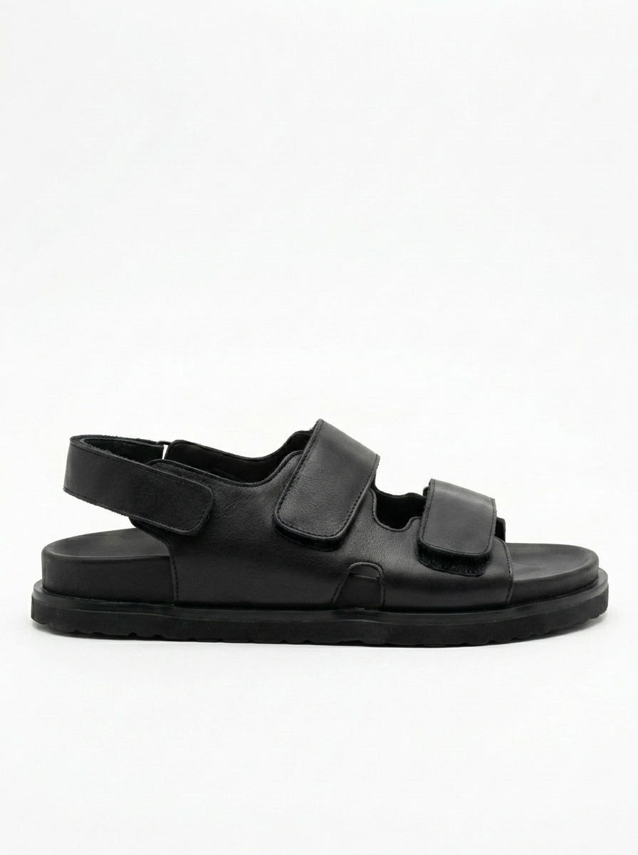 Esmera Black
